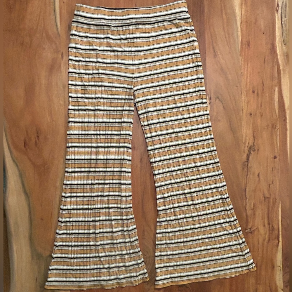 Volcom cropped striped stretchy pants
